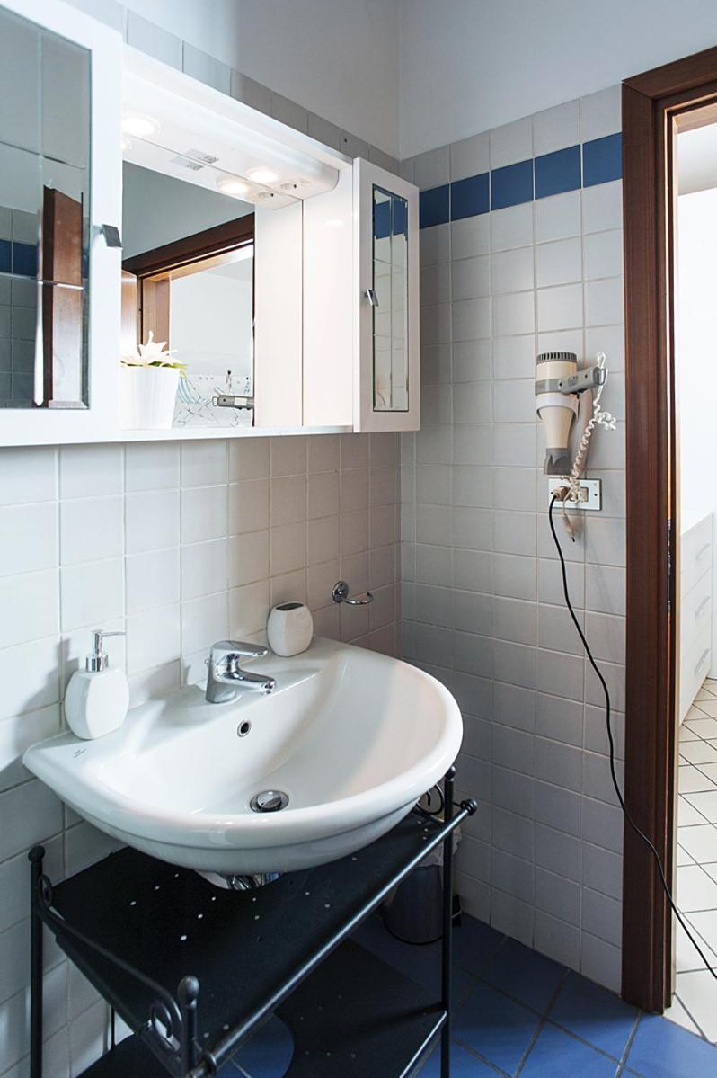 בולוניה Residence Porta Saragozza מראה חיצוני תמונה